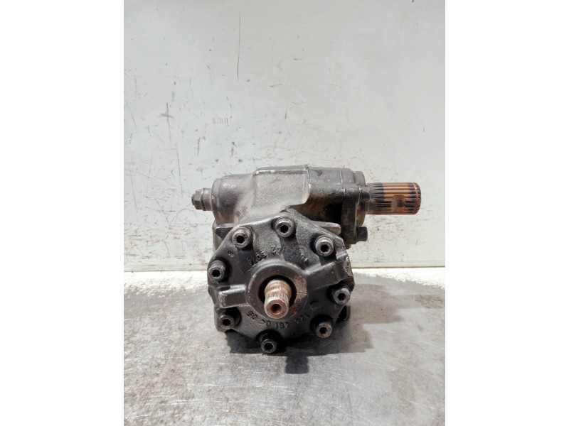 Recambio de caja direccion para mercedes clase e (w124) coupe/cabrio referencia OEM IAM 124461080  