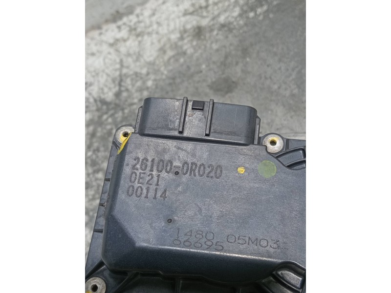 Recambio de caja mariposa para toyota auris active referencia OEM IAM 261000R020  