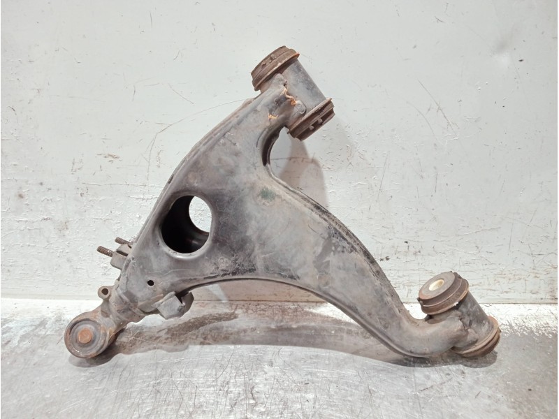 Recambio de brazo suspension inferior delantero derecho para mercedes clase e (w124) coupe/cabrio referencia OEM IAM   