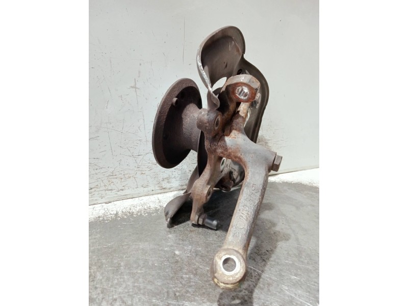 Recambio de mangueta delantera izquierda para mercedes clase e (w124) coupe/cabrio referencia OEM IAM   