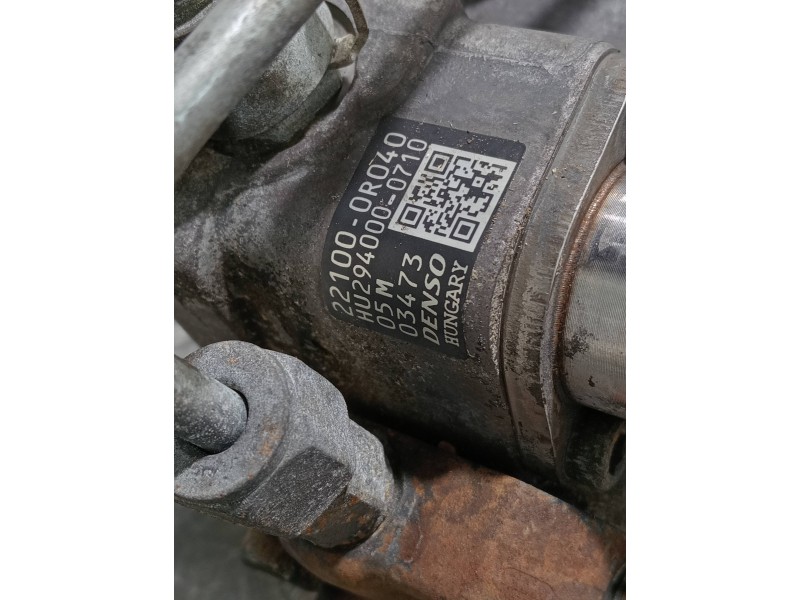 Recambio de bomba inyeccion para toyota auris active referencia OEM IAM 221000R040 HU2940000710 DENSO