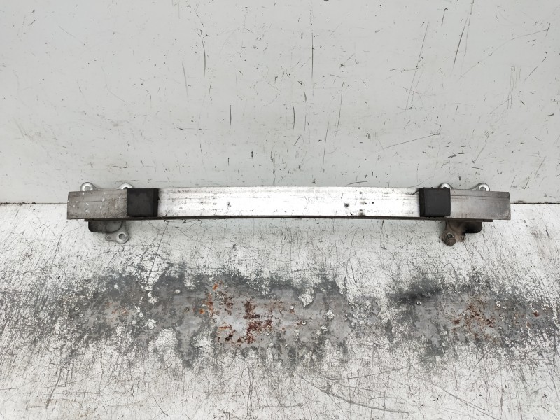 Recambio de refuerzo paragolpes delantero para audi a3 (8l) 1.9 tdi ambiente referencia OEM IAM   