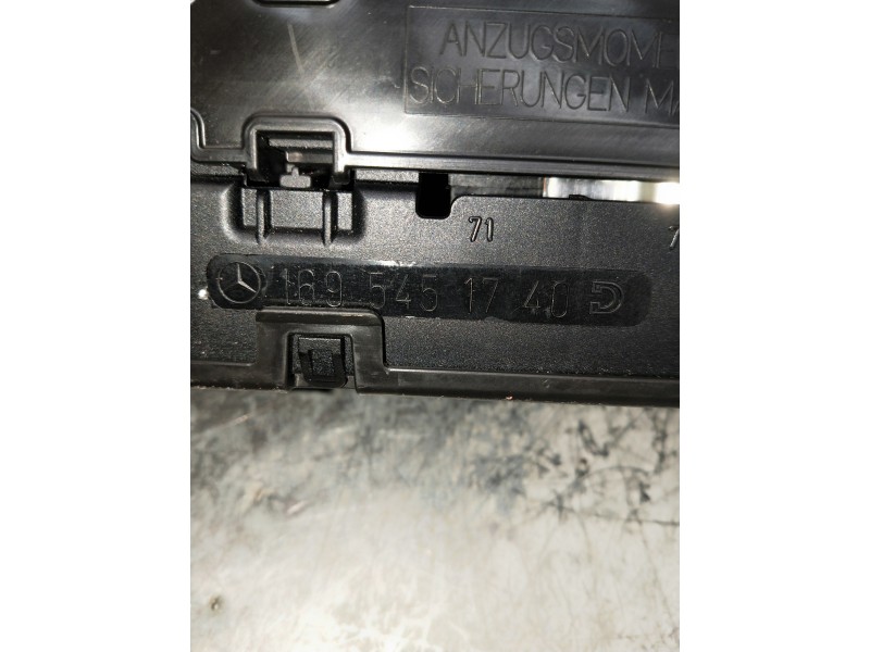 Recambio de caja reles / fusibles para mercedes clase b (w245) referencia OEM IAM 1695451740  
