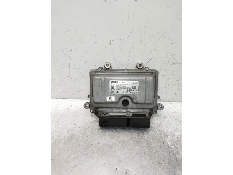Recambio de centralita motor uce para mercedes clase b (w245) referencia OEM IAM 0281015126 A6401504034 
