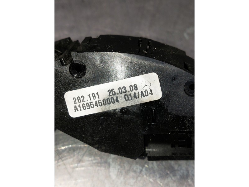 Recambio de mando multifuncion para mercedes clase b (w245) referencia OEM IAM A1695450004  