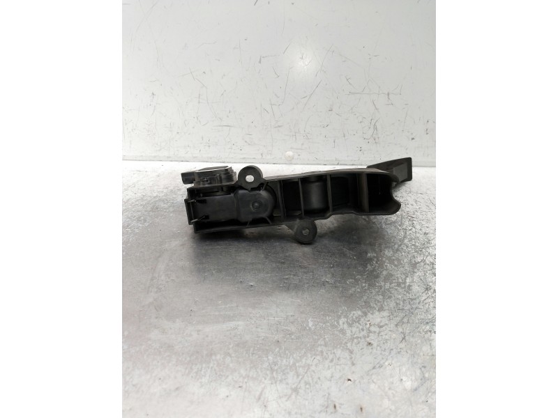 Recambio de potenciometro pedal para mercedes clase b (w245) referencia OEM IAM A1693000104  