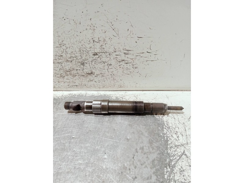 Recambio de inyector para ford transit caja cerrada, corta (fy) (2000 =>) referencia OEM IAM TJBB02601D DELPHI 