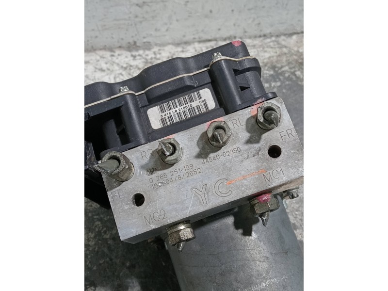Recambio de abs para toyota auris active referencia OEM IAM 0265251199 4454002350 0265951442