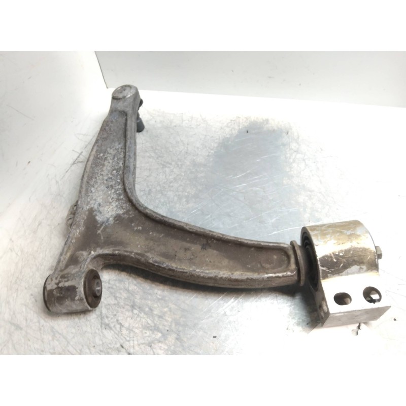Recambio de brazo suspension inferior delantero izquierdo para opel vectra c berlina club referencia OEM IAM   