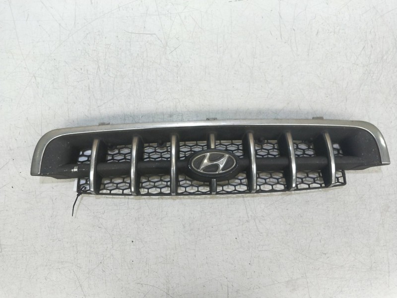 Recambio de rejilla delantera para hyundai atos prime (mx) 1.0 cat referencia OEM IAM   