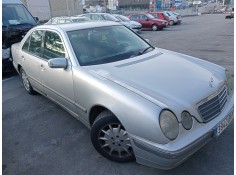 mercedes clase e (w210) berlina diesel del año 2001
