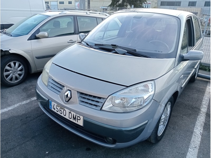renault scenic ii del año 2005