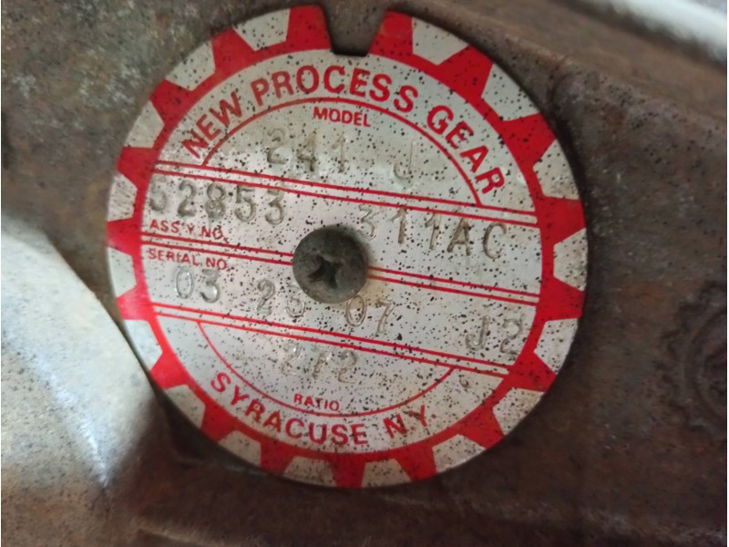 Recambio de caja cambios para jeep cherokee (kj) referencia OEM IAM 711650 1632603700 71165000502455 241J 6V