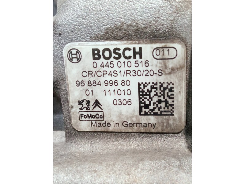 Recambio de bomba inyeccion para peugeot 207 1.4 hdi referencia OEM IAM 9688499680 0445010516 BOSCH