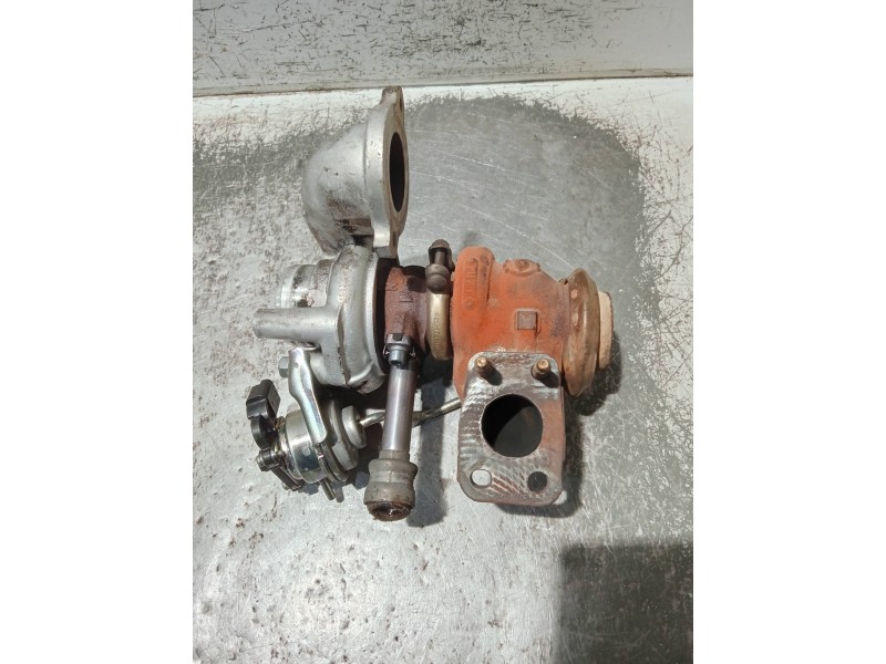 Recambio de turbocompresor para peugeot 207 1.4 hdi referencia OEM IAM 9673283880  