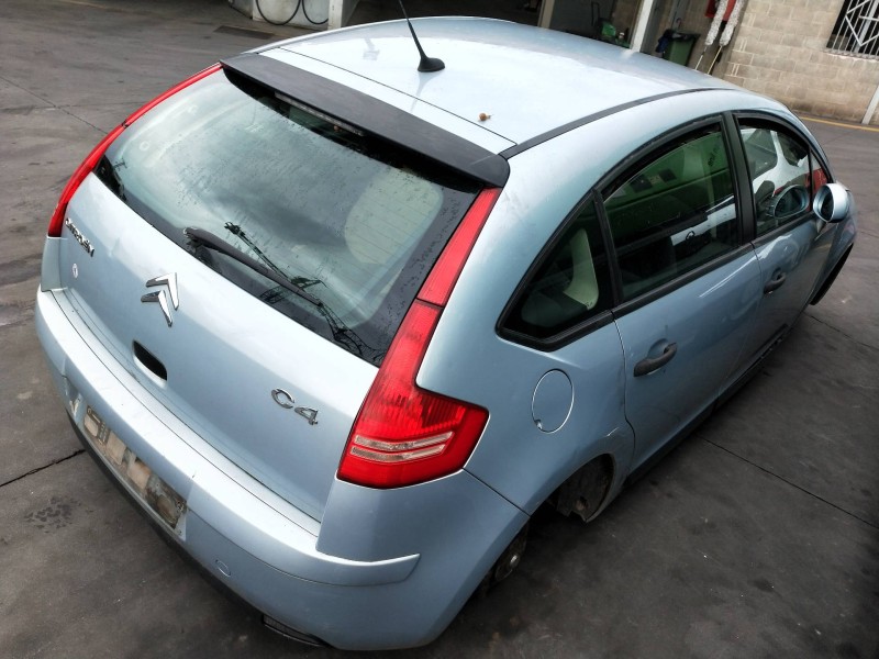 citroen c4 berlina del año 2005