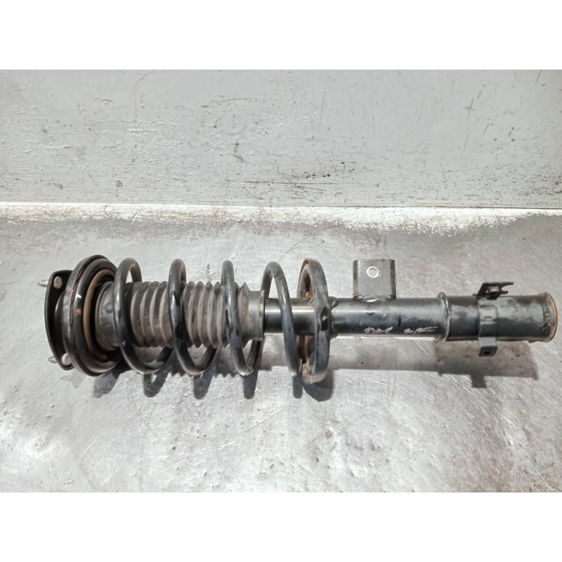 Recambio de amortiguador delantero derecho para suzuki grand vitara jb (jt) referencia OEM IAM 4160165J00  