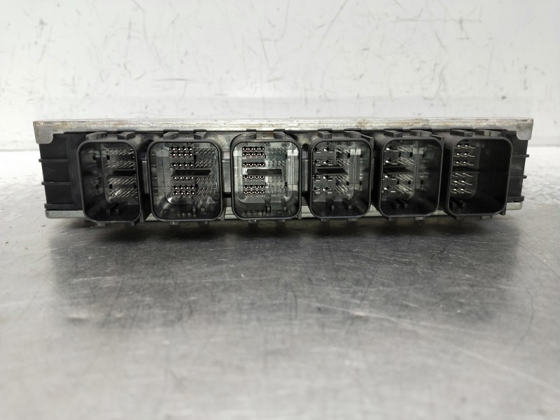 Recambio de centralita motor uce para bmw serie x1 (f48) referencia OEM IAM 12145A71301 1000067552. AAA1961230000 23834712