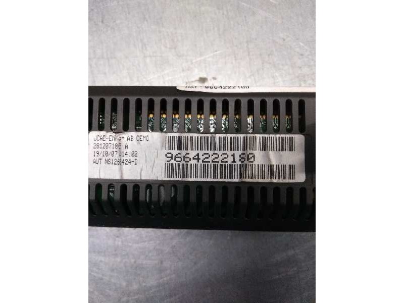 Recambio de pantalla multifuncion para citroen c4 berlina lx referencia OEM IAM 9664222180 281207185A 