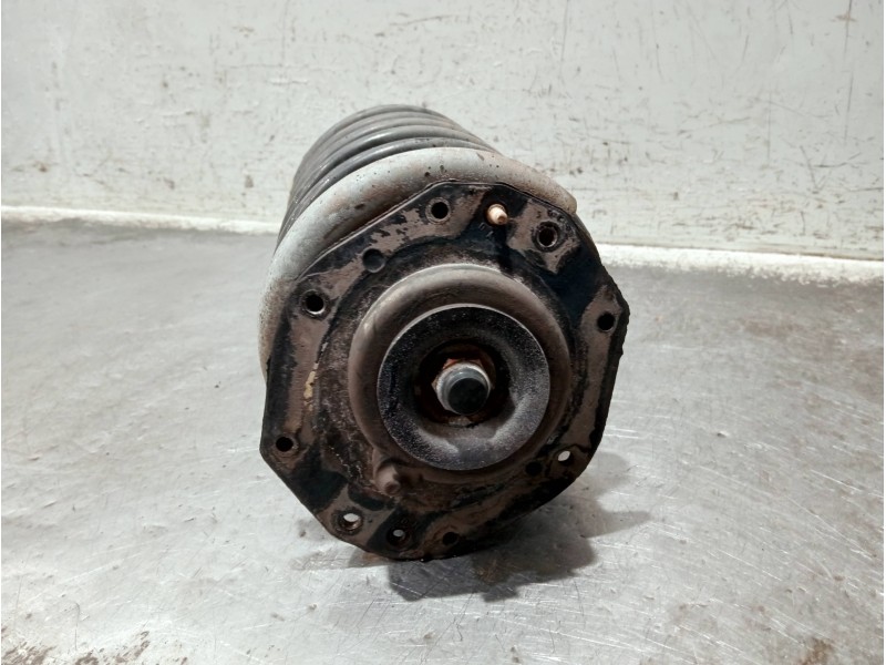 Recambio de amortiguador delantero derecho para citroen xsara berlina referencia OEM IAM   