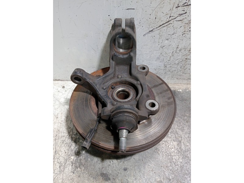 Recambio de mangueta delantera izquierda para ford transit custom kombi referencia OEM IAM   