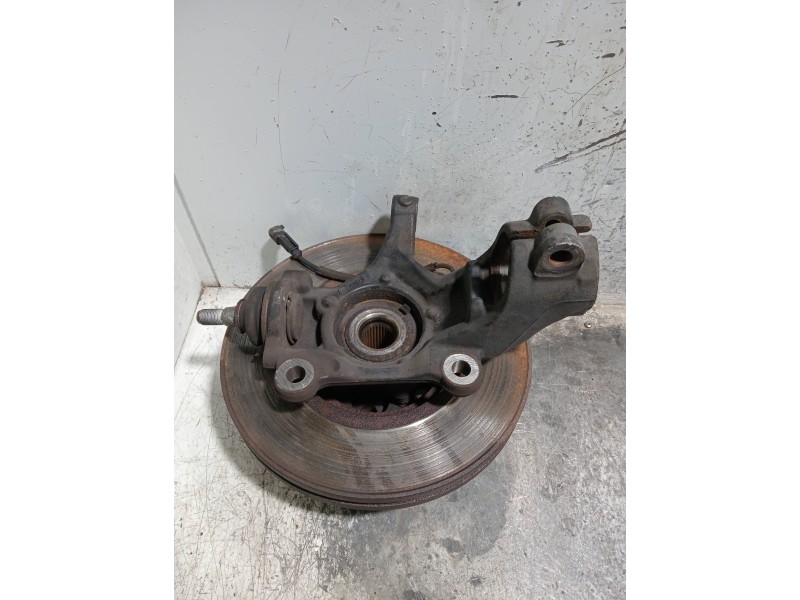 Recambio de mangueta delantera izquierda para ford transit custom kombi referencia OEM IAM   