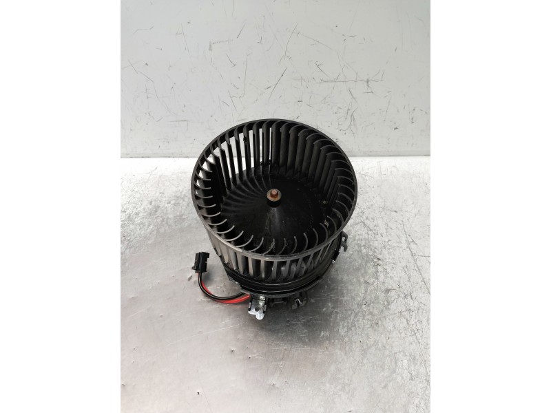 Recambio de motor calefaccion para bmw serie x1 (f48) referencia OEM IAM 64115A06B9102 T222048 T2220360235887