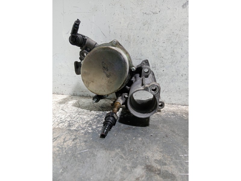 Recambio de depresor freno / bomba vacio para ford transit custom kombi referencia OEM IAM BK2Q2A451  