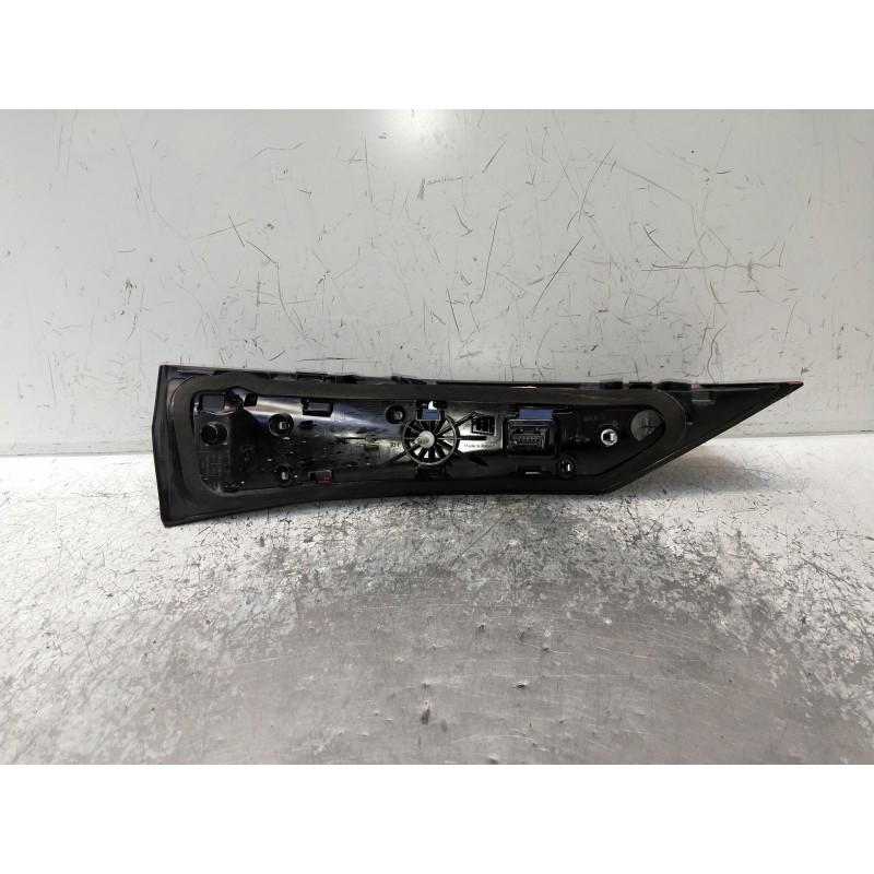 Recambio de piloto trasero derecho interior para bmw serie x1 (f48) referencia OEM IAM H9846535609 F03862000F 