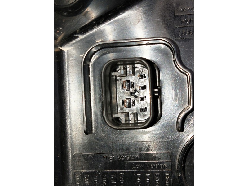 Recambio de piloto trasero izquierdo para bmw serie x1 (f48) referencia OEM IAM H3946535109 F03861000F 