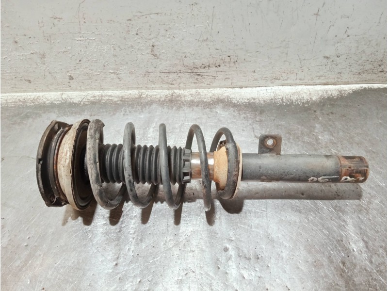 Recambio de amortiguador delantero derecho para peugeot 406 coupe (s1/s2) referencia OEM IAM   