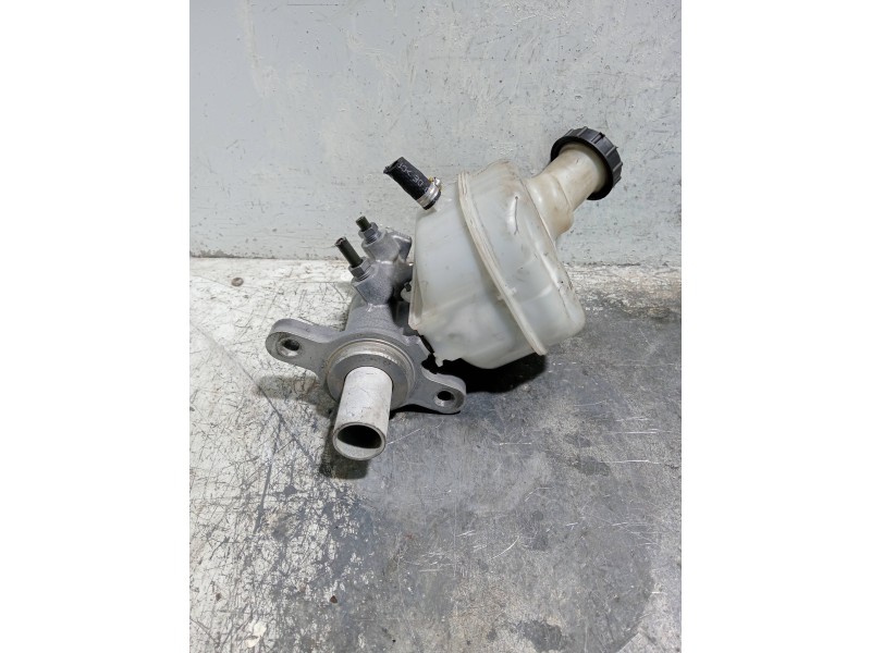 Recambio de bomba freno para ford transit custom kombi referencia OEM IAM W58965  