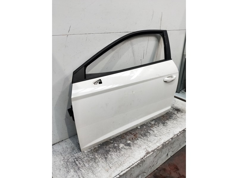 Recambio de puerta delantera izquierda para seat leon sc (5f5) referencia OEM IAM   3P