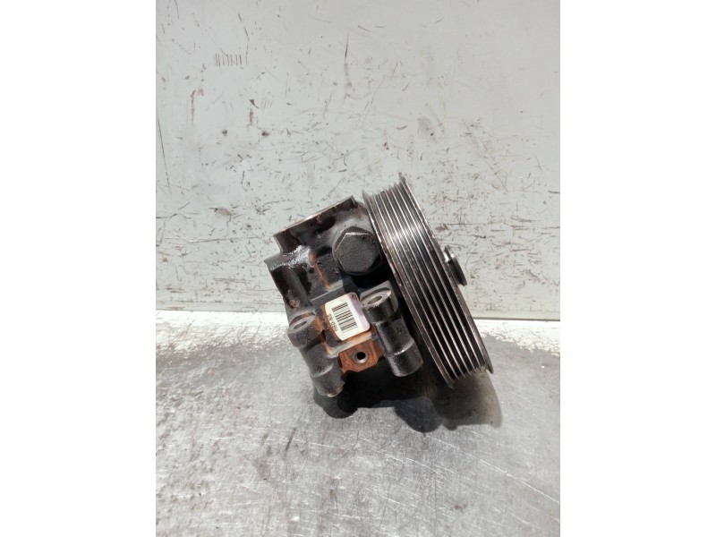 Recambio de bomba direccion para ford fiesta (cbk) referencia OEM IAM   