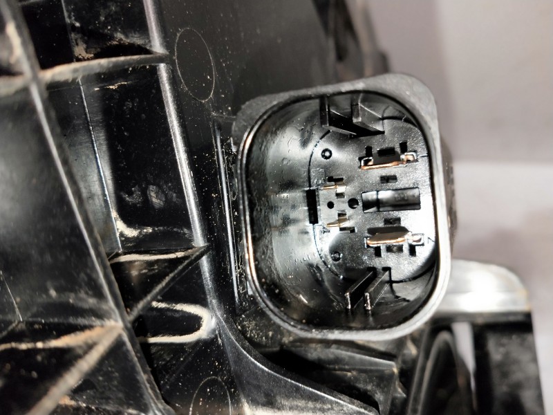 Recambio de electroventilador para bmw serie x1 (f48) referencia OEM IAM 25136310 365803464 9845921