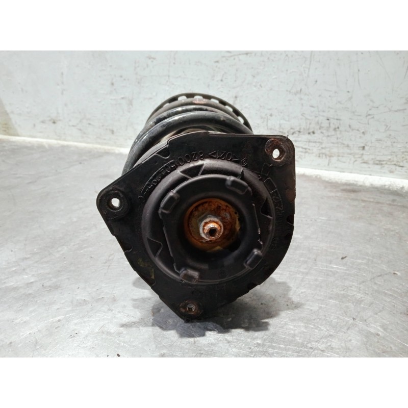 Recambio de amortiguador delantero derecho para renault clio iii confort dynamique referencia OEM IAM 8200556694 03071000328 