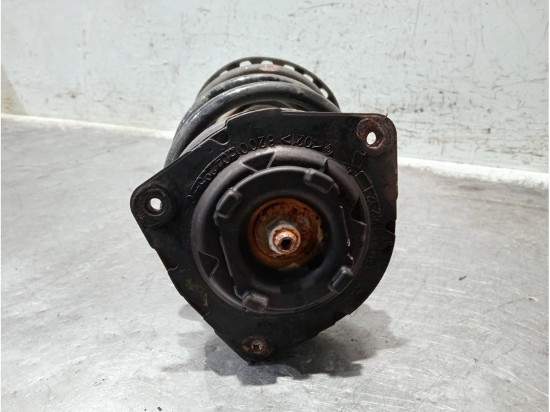 Recambio de amortiguador delantero derecho para renault clio iii confort dynamique referencia OEM IAM 8200556694 03071000328 