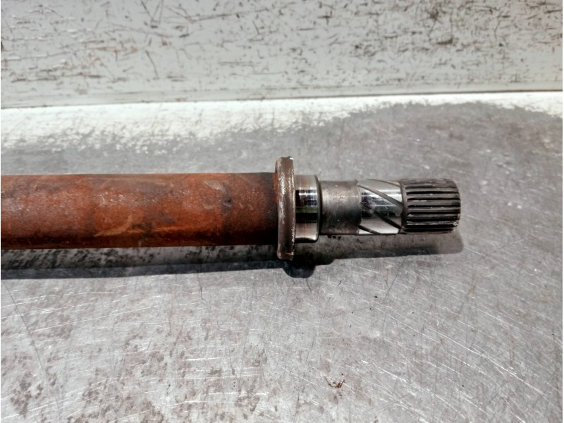 Recambio de transmision delantera derecha para renault clio iii confort dynamique referencia OEM IAM 8200499586 BJ87LACBR364 