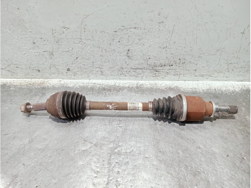 Recambio de transmision delantera izquierda para renault clio iii confort dynamique referencia OEM IAM 8200499585 BJ87LACBR363 