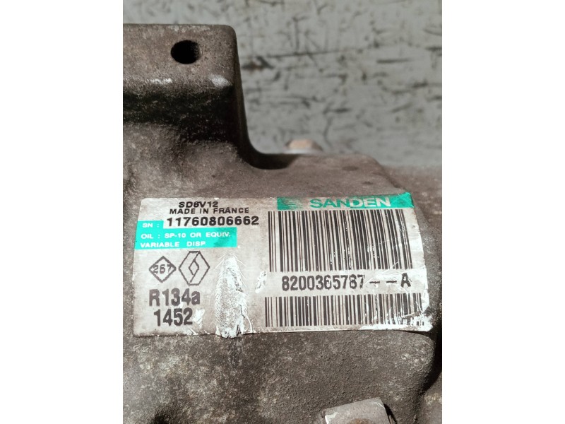 Recambio de compresor aire acondicionado para renault clio iii confort dynamique referencia OEM IAM 8200365787  