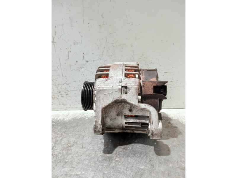 Recambio de alternador para audi a4 avant (8e) referencia OEM IAM 205512140004 SG14B012 