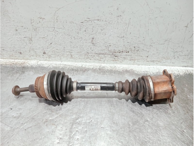 Recambio de transmision delantera izquierda para audi a4 avant (8e) referencia OEM IAM 8E0407272AA  