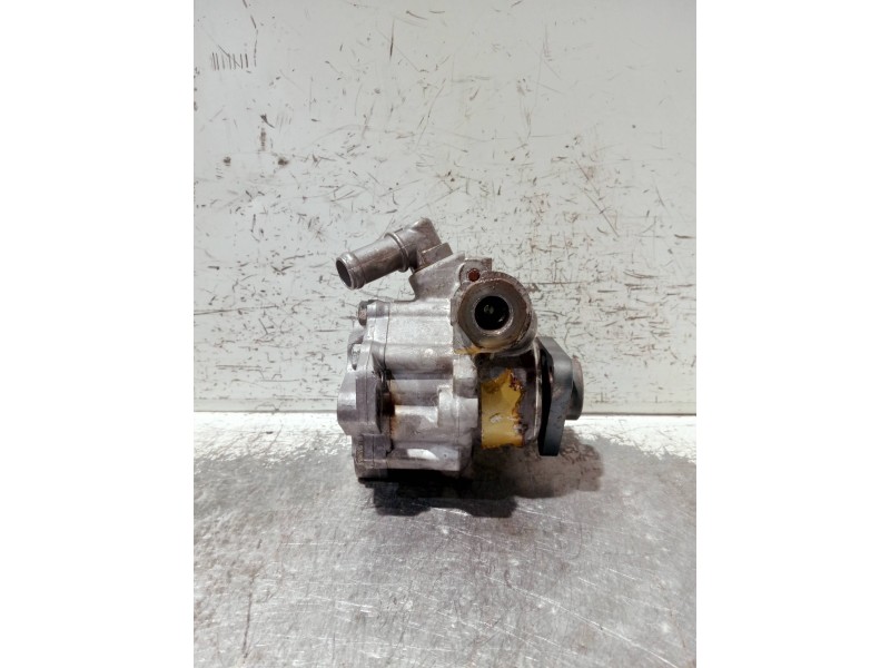 Recambio de bomba direccion para audi a4 avant (8e) referencia OEM IAM 91128  
