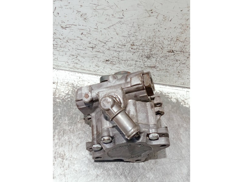 Recambio de bomba direccion para audi a4 avant (8e) referencia OEM IAM 91128  