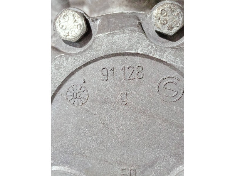 Recambio de bomba direccion para audi a4 avant (8e) referencia OEM IAM 91128  