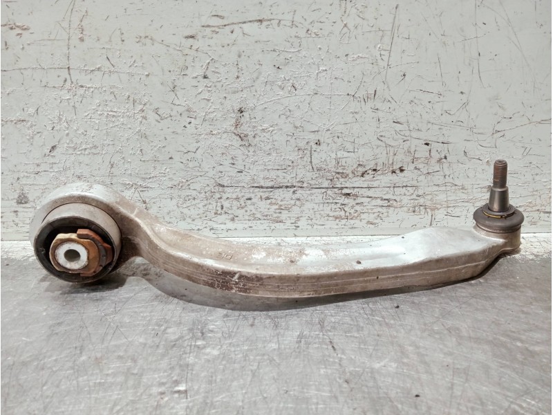 Recambio de brazo suspension inferior delantero izquierdo para audi a4 avant (8e) referencia OEM IAM   