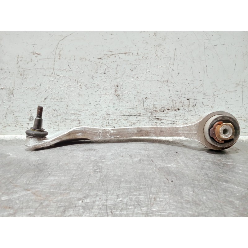 Recambio de brazo suspension inferior delantero izquierdo para audi a4 avant (8e) referencia OEM IAM   