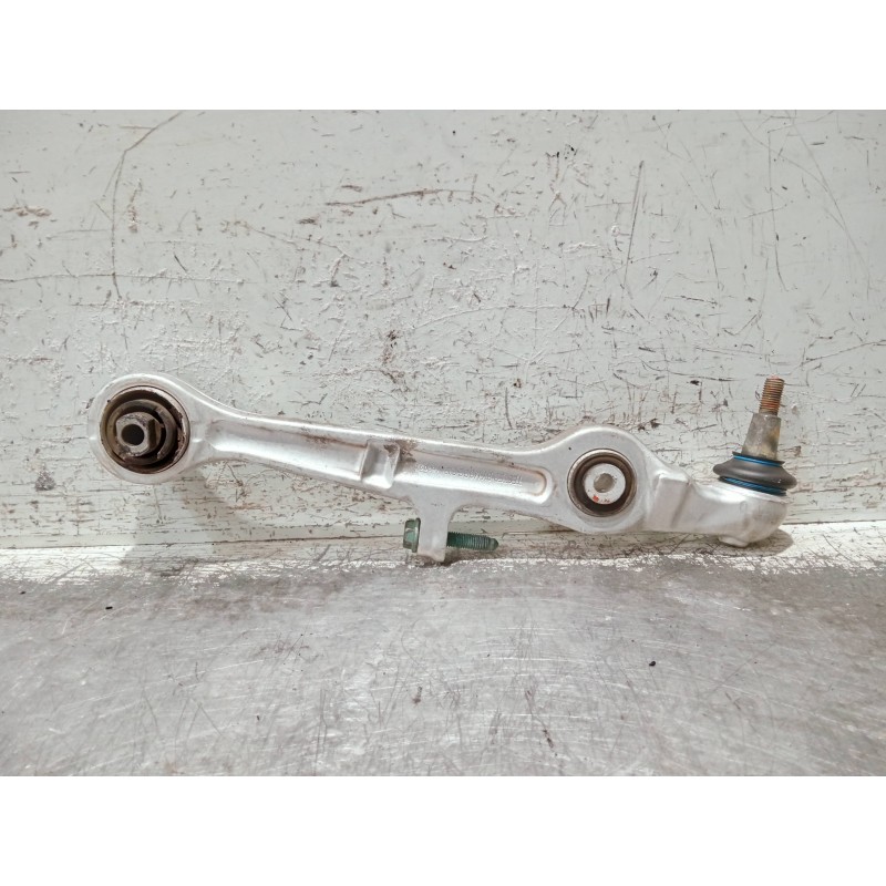 Recambio de brazo suspension inferior delantero izquierdo para audi a4 avant (8e) referencia OEM IAM   