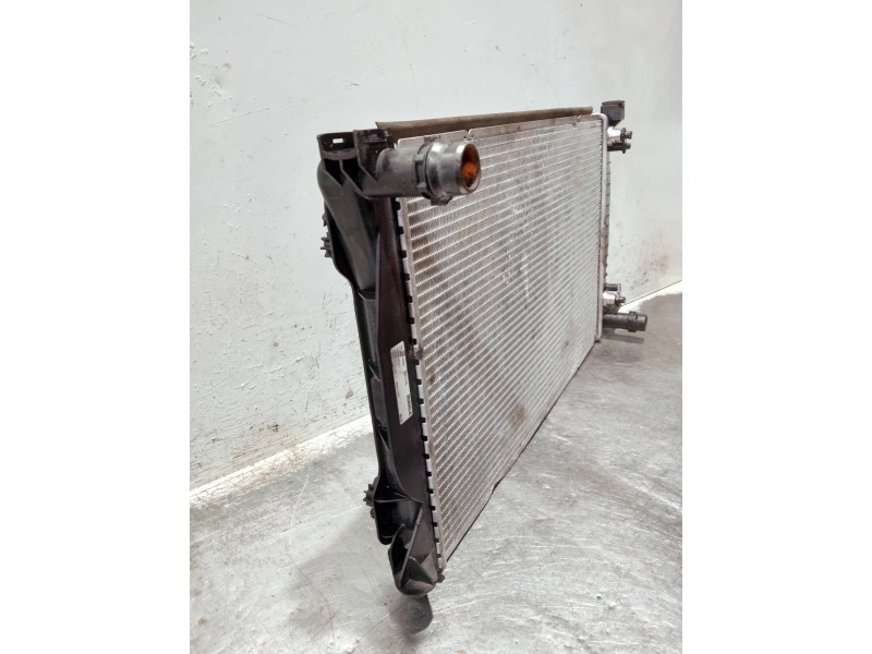 Recambio de radiador agua para audi a4 avant (8e) referencia OEM IAM CR1422000S 8MK376766344 70823785