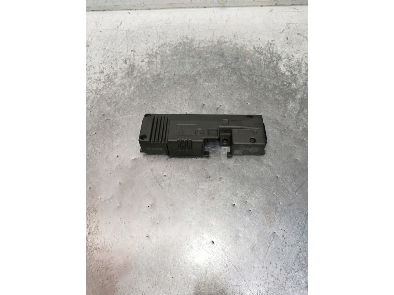 Recambio de modulo electronico para bmw serie x1 (f48) referencia OEM IAM 81659DD1BD00512E 4EDC0200791801 6651 5A9560501